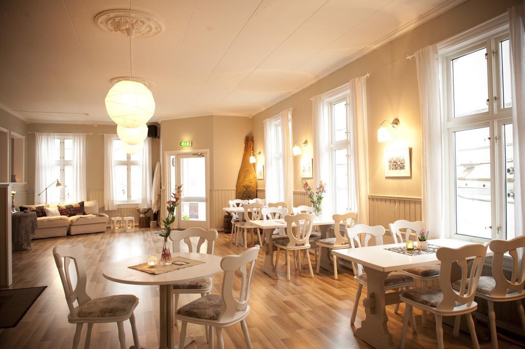 1016 Olav Digre Hotell 3*